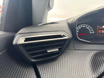 Image véhicule  Peugeot 2008 (13)