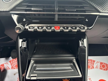 Image véhicule  Peugeot 2008 (26)