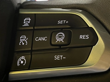 Image véhicule  Jeep COMPASS (38)