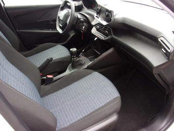Image véhicule  Peugeot 208 (12)