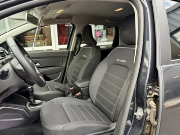 Image véhicule  Dacia DUSTER (17)