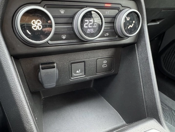 Image véhicule  Dacia Sandero Stepway (3) (16)