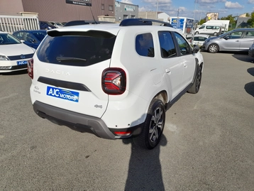 Image véhicule  Dacia DUSTER (2)
