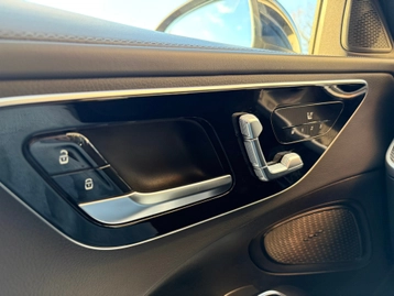 Image véhicule  Mercedes CLASSE C (23)