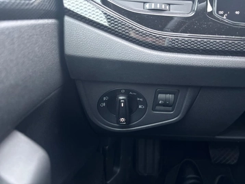 Image véhicule  Volkswagen TAIGO (14)