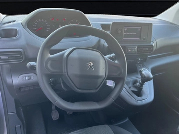 Image véhicule  Peugeot PARTNER (9)