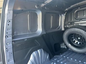 Image véhicule  Peugeot PARTNER (18)