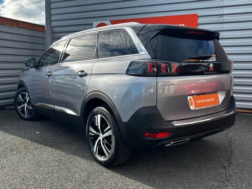 Image véhicule  Peugeot 5008 (1)