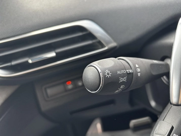 Image véhicule  Peugeot 5008 (13)