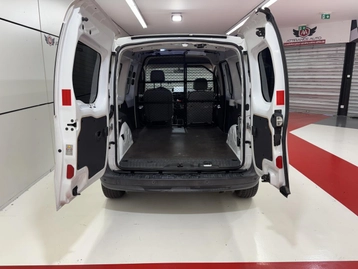 Image véhicule Renault KANGOO (21) Image véhicule Renault KANGOO (21)