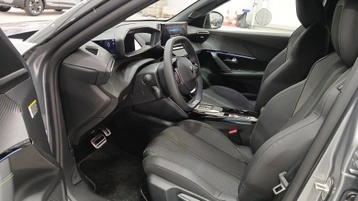 Image véhicule  Peugeot 2008 (11)