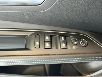 Image véhicule  Peugeot 3008 (10)
