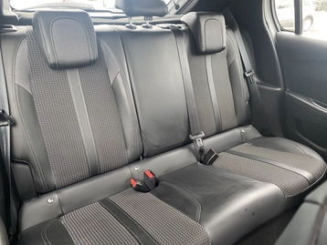 Image véhicule  Peugeot 208 (14)