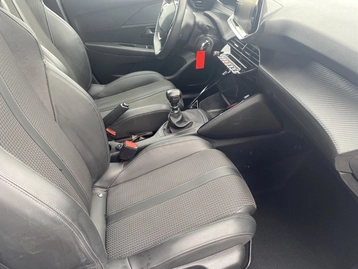 Image véhicule  Peugeot 208 (12)