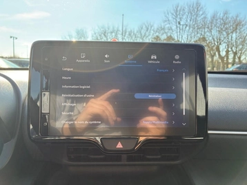 Image véhicule  Toyota YARIS CROSS (28)