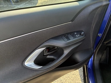 Image véhicule  Toyota YARIS CROSS (22)