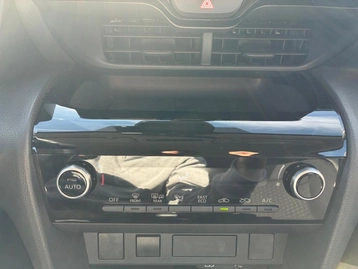 Image véhicule  Toyota YARIS CROSS (29)