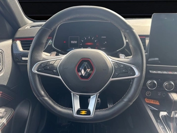 Image véhicule  Renault ARKANA (22)