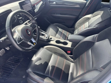 Image véhicule  Renault ARKANA (16)