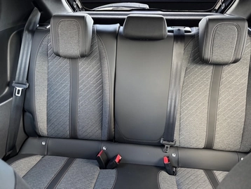 Image véhicule  Peugeot 208 (11)