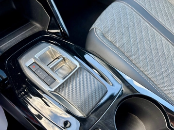 Image véhicule  Peugeot 208 (14)