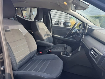 Image véhicule  Dacia SANDERO (9)