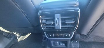 Image véhicule  Lexus NX (27)