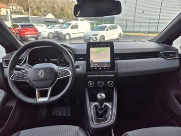 Image véhicule  Renault CLIO (7)