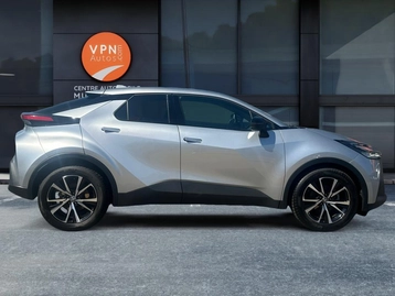Image véhicule Toyota C-HR (5) Image véhicule Toyota C-HR (5)