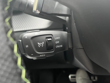 Image véhicule  Peugeot 2008 (24)