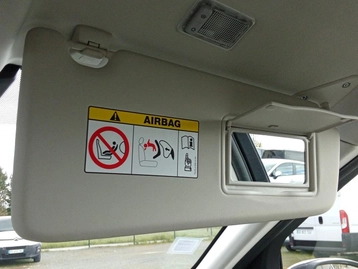 Image véhicule  Land Rover DISCOVERY SPORT  (42)