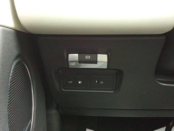 Image véhicule  Land Rover DISCOVERY SPORT  (36)