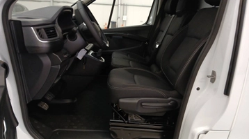 Image véhicule  Renault TRAFIC (17)