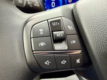 Image véhicule  Ford KUGA (22)