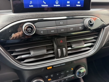 Image véhicule  Ford KUGA (24)