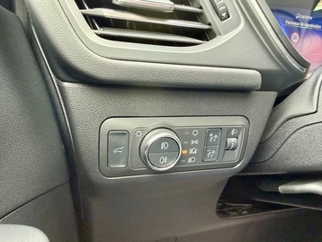 Image véhicule  Ford KUGA (31)