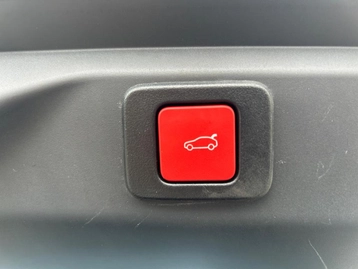 Image véhicule  Peugeot 3008 (36)