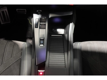 Image véhicule Peugeot 308 (19) Image véhicule Peugeot 308 (19)