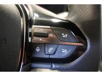 Image véhicule Peugeot 308 (23) Image véhicule Peugeot 308 (23)