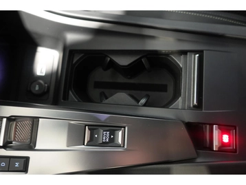 Image véhicule Peugeot 308 (32) Image véhicule Peugeot 308 (32)