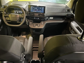 Image véhicule Fiat DOBLO (9) Image véhicule Fiat DOBLO (9)