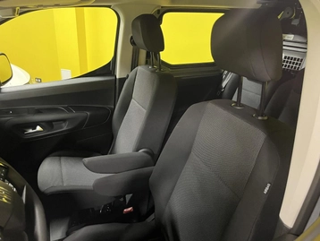 Image véhicule Fiat DOBLO (47) Image véhicule Fiat DOBLO (47)