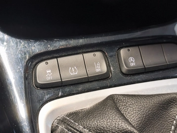 Image véhicule  Opel CROSSLAND (16)