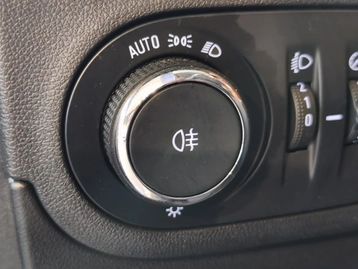 Image véhicule  Opel CROSSLAND (19)