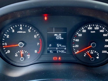 Image véhicule  Kia RIO (13)