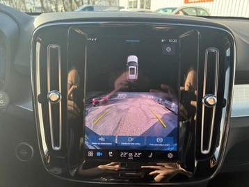 Image véhicule  Volvo XC40 (23)