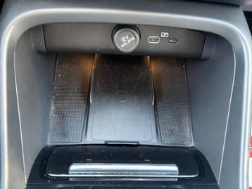 Image véhicule  Volvo XC40 (33)