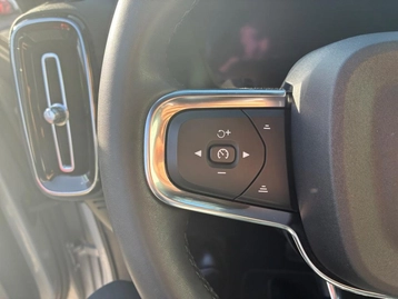 Image véhicule  Volvo XC40 (20)