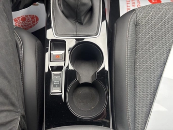 Image véhicule  Peugeot 2008 (38)