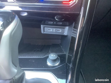 Image véhicule  Volkswagen T-ROC (23)